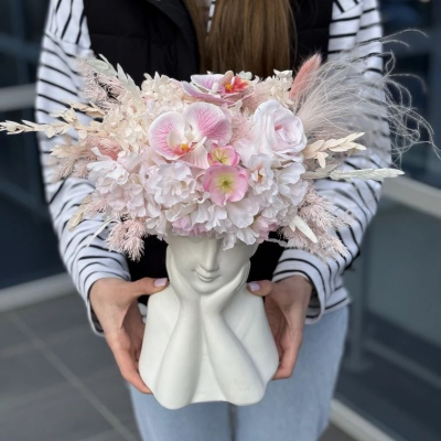 Композиция из сухоцветов 